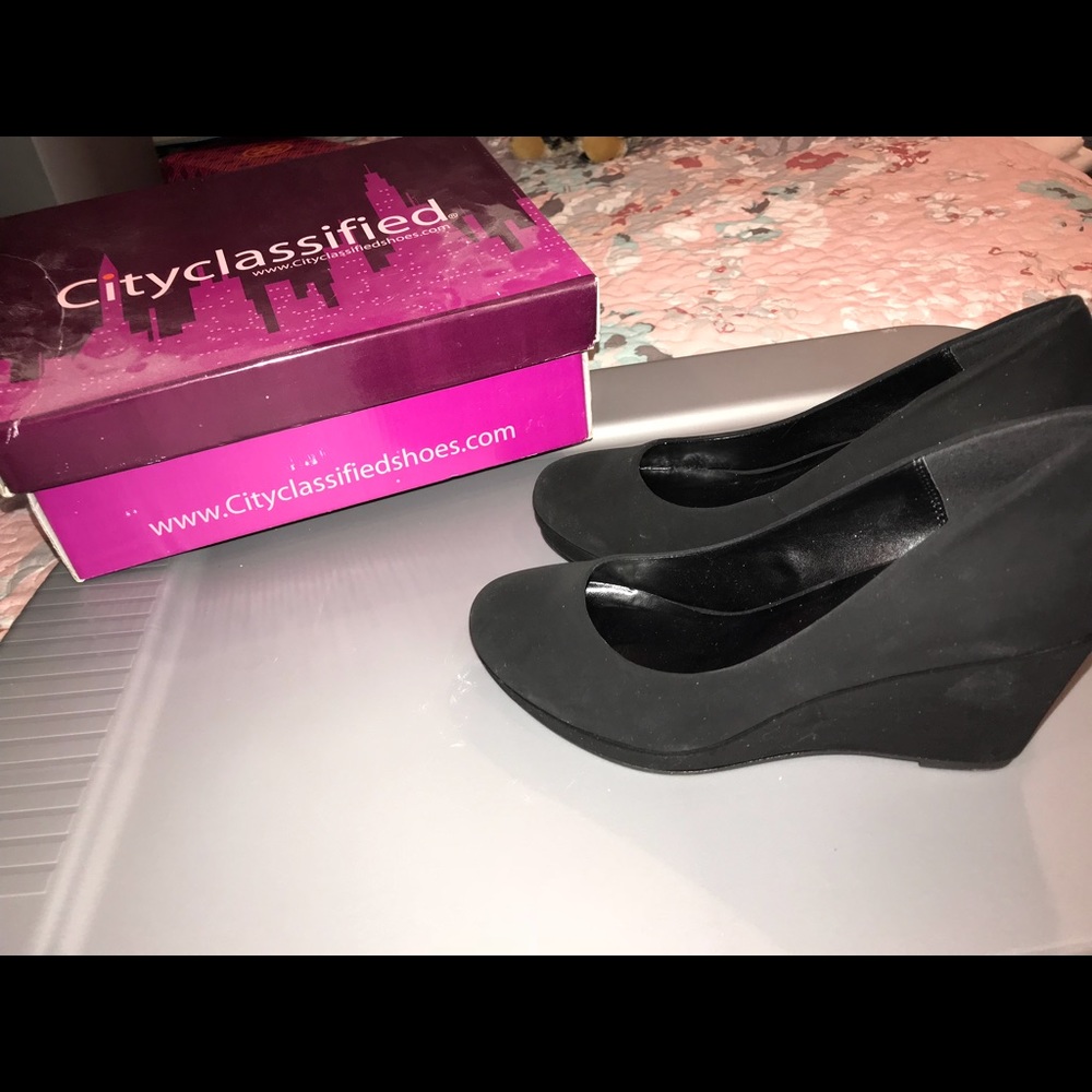 Suede black wedges cityclassified